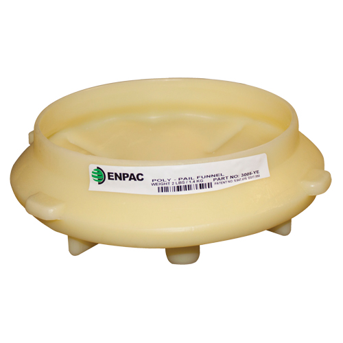Entonnoirs Poly-Pail Funnel, Poly&eacute;thyl&egrave;ne CSL Industriel Inc.