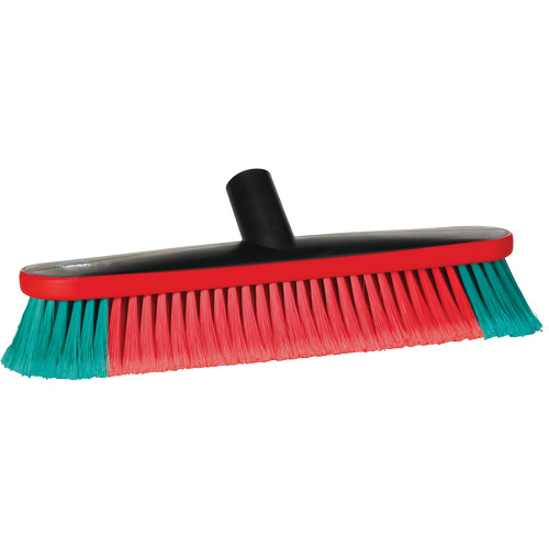 Brosse &agrave; alimentation en eau pour v&eacute;hicules de la s&eacute;rie Transport CSL Industriel Inc.