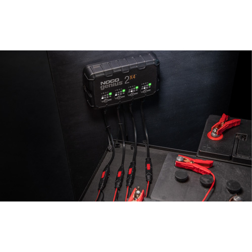 Chargeur de batterie 4 sorties de 8 A Genius 2X4 CSL Industriel Inc.