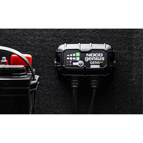 Chargeur de batterie embarqu&eacute; &agrave; 1 sortie de 5 amp&egrave;res Gen5X1 Genius CSL Industriel Inc.