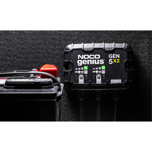 Chargeur de batterie embarqu&eacute; &agrave; 2 sorties de 10 amp&egrave;res Gen5X2 Genius CSL Industriel Inc.
