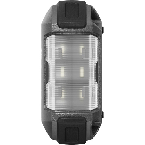D&eacute;marreur d'appoint, survolteur, banque d'alimentation et lampe de poche JumpSurge1500 CSL Industriel Inc.