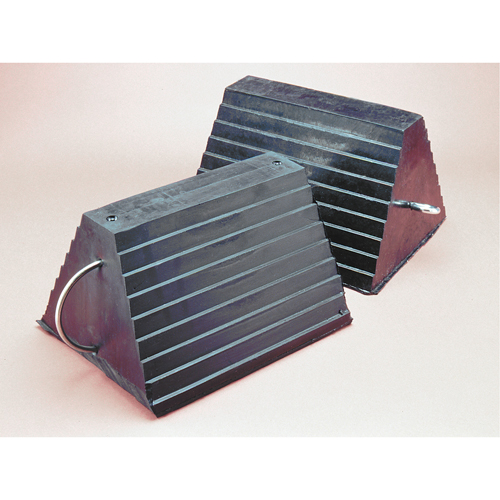 Cale de roue, 9" x 8" x 6", Noir CSL Industriel Inc.