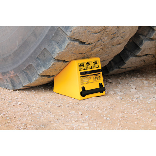 Checkers Safety Replacement Mounting Bracket for MC4011 Mining Wheel Chock CSL Industriel Inc.