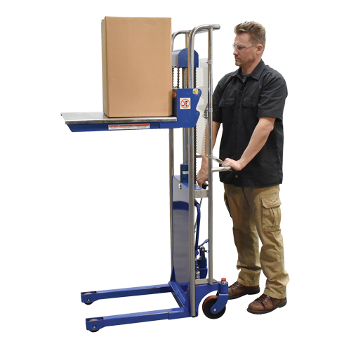 Hefti-Lift Load Stacker, Foot Pump Operated, 880 lbs. Capacity, 59" Max Lift CSL Industriel Inc.