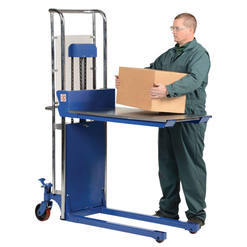Gerbeur Hefti-Lift, M&eacute;canisme Pompe au pied, Capacit&eacute; de 300 lb, Levage max de 59" CSL Industriel Inc.
