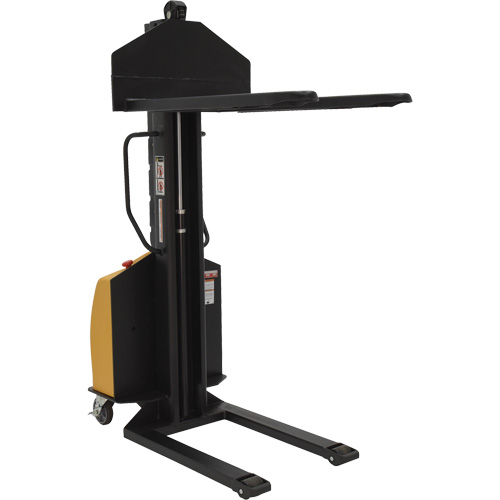 Gerbeur motoris&eacute; avec m&acirc;t &eacute;troit, Fonctionnement &eacute;lectrique, Capacit&eacute; 1000 lb, Lev&eacute;e max 63" CSL Industriel Inc.
