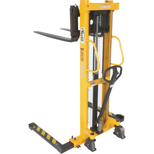 Manual Hydraulic Stacker, Hand Pump Operated, 2000 lbs. Capacity, 63" Max Lift CSL Industriel Inc.