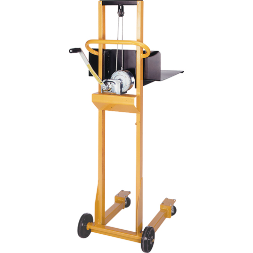 Easy-Lift Platform Lift Stacker, Hand Winch Operated, 500 lbs. Capacity, 52" Max Lift CSL Industriel Inc.