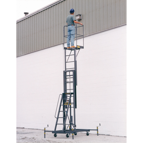 Ballylift&reg; Maintenance Lift CSL Industriel Inc.