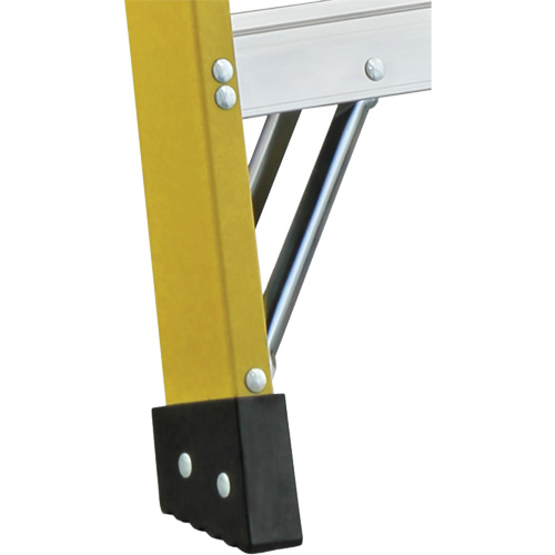 6600 Series Industrial Heavy-Duty 2-Way Stepladders, Fibreglass, 300 lbs. Capacity, 6' CSL Industriel Inc.