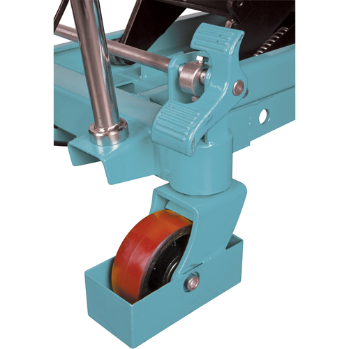 Heavy-Duty Hydraulic Scissor Lift Table, 40" L x 20-1/8" W, Steel, 2200 lbs. Capacity CSL Industriel Inc.