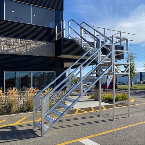 3-5 Step Telescopic Aluminum Smart Stairs CSL Industriel Inc.