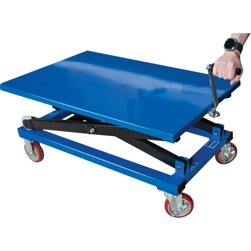 Manual Scissor Lift Table, 37-3/8" L x 23-5/8" W, Steel, 660 lbs. Capacity CSL Industriel Inc.