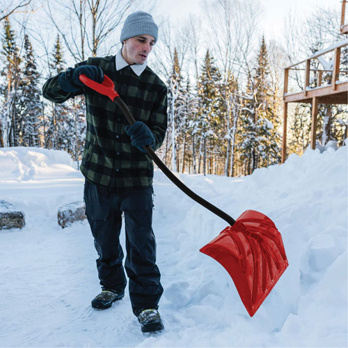 Yukon Snow Shovel, Polypropylene Blade, 18" Wide, Ergonomic D-Grip Handle CSL Industriel Inc.