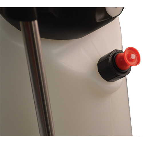Vaporisateur moussant &agrave; compression s&eacute;rie nettoyage & restauration, 2 gal. (9 L), Poly&eacute;thyl&egrave;ne, Lance de 21" CSL Industriel Inc.