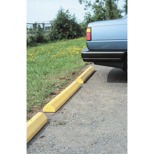 Car Stops, Plastic, 4' L, Yellow CSL Industriel Inc.