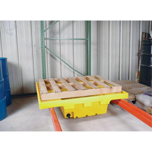 Ultra-Rack Sump&reg;, 51.5" L x 51.5" W x 12" H, 66 US gal. Capacity CSL Industriel Inc.