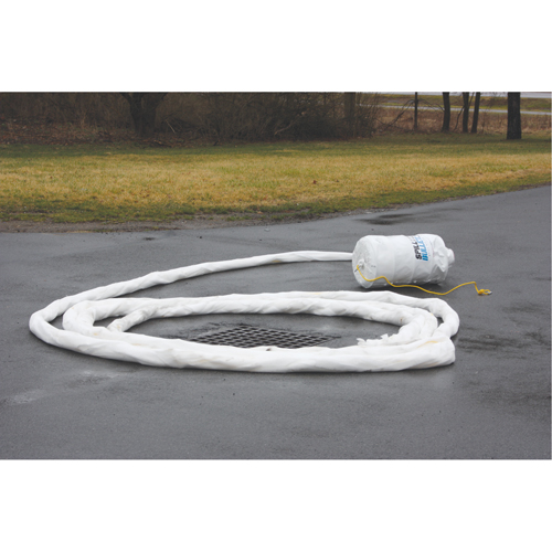 Spillver Bullet Boom, Oil Only, 100' L x 5" W, 28 gal. Absorbancy CSL Industriel Inc.