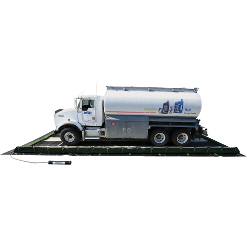 Ride-Side Berm Secondary Containment for Vehicles, 7,500 US gal. Capacity, 20' W x 40' L x 15" H, L-Bracket CSL Industriel Inc.