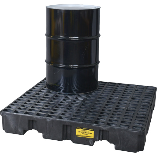 Spill Containment Pallet, 66 US gal. Spill Capacity, 51.5" x 51.5" x 8" CSL Industriel Inc.
