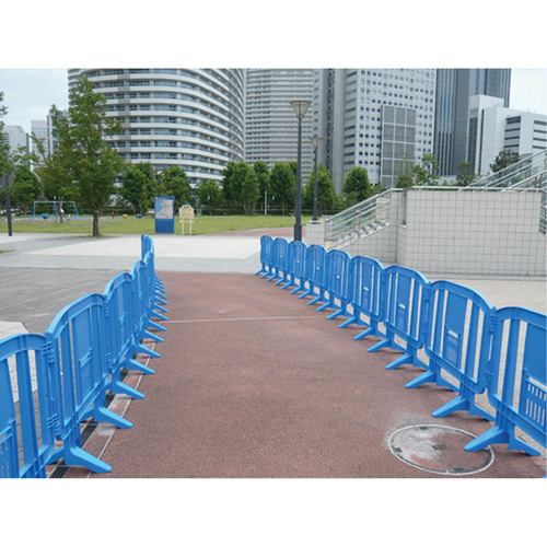 Minit Barricade, Interlocking, 49" L x 39" H, Red CSL Industriel Inc.