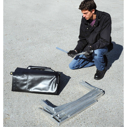 Conteneur flexible pour r&eacute;servoir de carburant sans drain Ultra-550 Containment Sump, 102" lo x 72" la, 650 gal. US Capacit&eacute; CSL Industriel Inc.