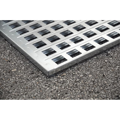 Ultra-Spill Pallet en acier, 4 barils, Capacit&eacute; de d&eacute;versement 68 gal. US, 49,1" x 47,1" x 10,9" CSL Industriel Inc.