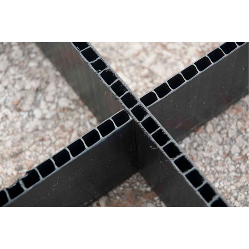 4-Drum Flexible Ultra-Spill Pallet&reg;, 66 US gal. Spill Capacity, 48" x 48" x 7" CSL Industriel Inc.