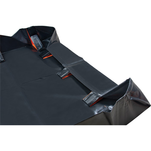Berme d&eacute;ployable &agrave; mur IBX, Capacit&eacute; 4488 gal. US, 12' la x 50' lo x 12" h, Support &agrave; encliqueter CSL Industriel Inc.
