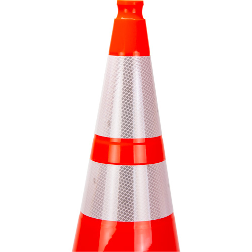 C&ocirc;ne de signalisation de premi&egrave;re qualit&eacute;, 28", Orange, Bande(s) r&eacute;fl&eacute;chissante(s) 4" & 6" CSL Industriel Inc.
