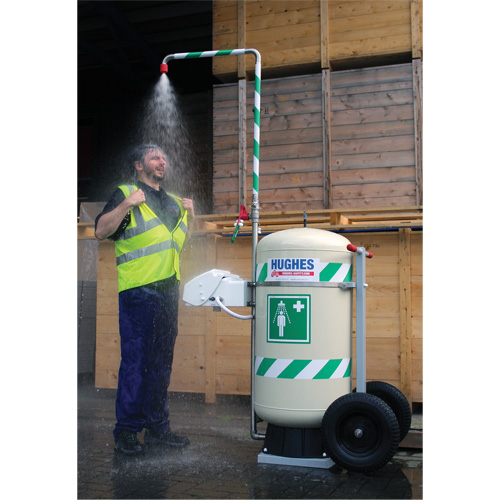 Douche d'urgence mobile et ind&eacute;pendant avec douche oculaire et faciale, Capacit&eacute; 30 gal., Conformit&eacute; Aucune CSL Industriel Inc.
