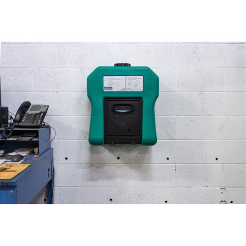 Portable Self-Contained Eyewash Station, Gravity-Fed, 16 gal. Capacity, Meets ANSI Z358.1 CSL Industriel Inc.