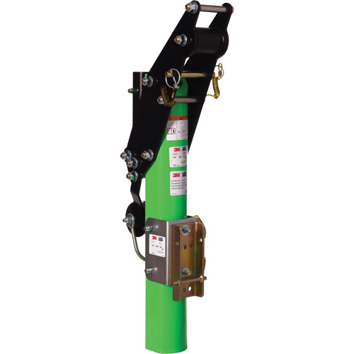 M&acirc;t de potence universel pour espace clos DBI-SALA CSL Industriel Inc.