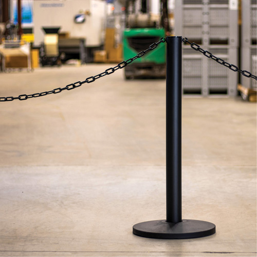 Ensemble de montants industriels avec chaîne en plastique, Hauteur de 37", Noir CSL Industriel Inc.