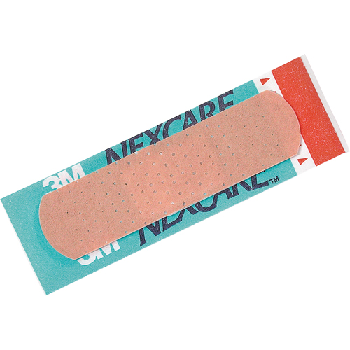 Bandages confortables Nexcare, Rectangulaire/carr&eacute;e, 3", Tissu, St&eacute;rile CSL Industriel Inc.