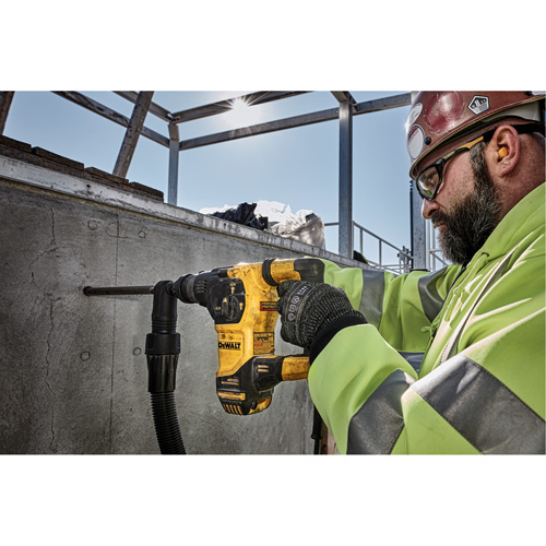 Marteau rotatif SDS Plus en forme de L, 3/16" - 7/8", 8,5 A, 0-5200 coups/min Coups/min, 0-1150 tr/min Tr/min, 2,58 lb-pi CSL Industriel Inc.