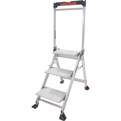 Jumbo Step Ladder, 2.2', Aluminum, 375 lbs. Capacity, Type 1AA CSL Industriel Inc.