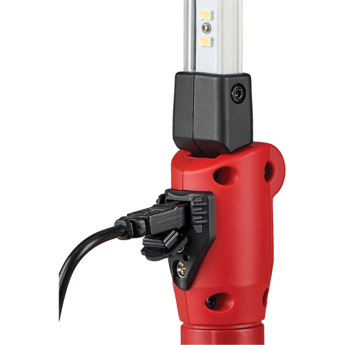 Lampe de travail compacte Strion SwitchBlade, DEL, 500 Lumens CSL Industriel Inc.