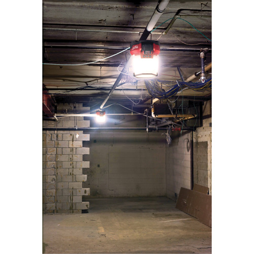 M18 RADIUS Compact Site Light with ONE-KEY, LED, 4400 Lumens CSL Industriel Inc.