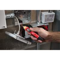 Dual Range Non-Contact Voltage Detector, 12 V - 49 V/50 V - 1000 V, Display & Sound Alert CSL Industriel Inc.