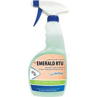 D&eacute;sinfectants et nettoyants Emerald, 750 ml, Bouteille &agrave; g&acirc;chette CSL Industriel Inc.