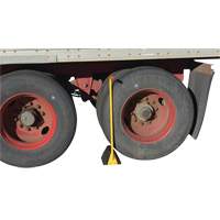 Ergo Handle Wheel Chock, 9-1/4" x 8" x 6", Black CSL Industriel Inc.