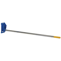 Fl&egrave;che de chariot &eacute;l&eacute;vateur pour tapis, 108-1/2" longueur, Install&eacute; sur tablier, Capacit&eacute; de 2500 lb CSL Industriel Inc.