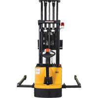 Multifunction Powered Stacker CSL Industriel Inc.