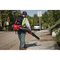M18 FUEL Dual Battery Backpack Blower Kit, 18 V, 155 MPH Output, Battery Powered CSL Industriel Inc.