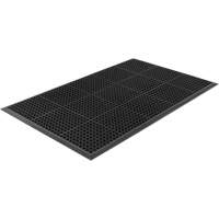 Competitor Series Mats, Slotted, 3' x 5' x 7/8", Black, Natural Rubber CSL Industriel Inc.
