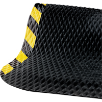 Tapis Hog Heaven no 424, Losange, 3-3/4' x 5-3/4' x 7/8", Noir/Jaune, Nitrile CSL Industriel Inc.