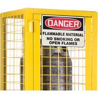 Armoire de s&eacute;curit&eacute; pour cylindres de gaz conforme aux normes de la CSA, nbre de bouteilles: 2, 17" , 17" , 69" , Jaune CSL Industriel Inc.