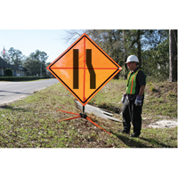 Panneau de construction enroulable - Tilt-Adjust prenez la voie de gauche, 36" x 36", Vinyle, Pictogramme CSL Industriel Inc.